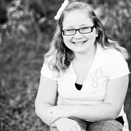 Grace Gibson Photo 10