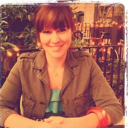 Carrie Arnold Photo 13