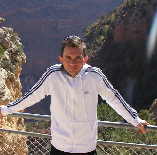 Damian Fox Photo 10