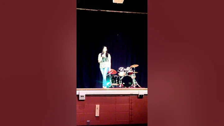 Lauren Mattern Photo 15