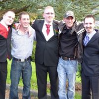 Lee Betts Photo 8
