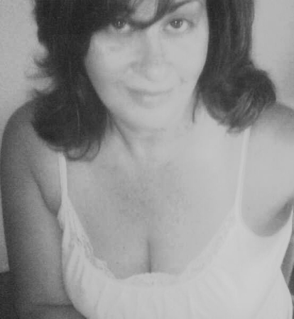 Regina Garcia Photo 17