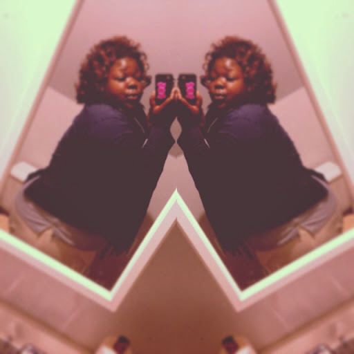Ebonee Brown Photo 11