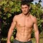 Silas Thomas Photo 19