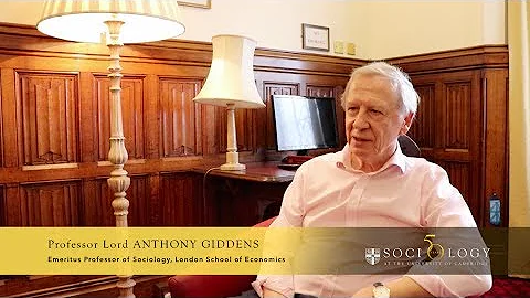 Anthony Giddens Photo 10