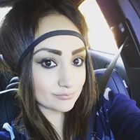 Laura Olvera Photo 4