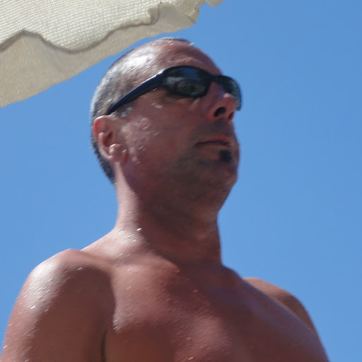 Robert Holtz Photo 11