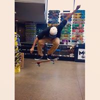 Adrian Hodge Photo 8