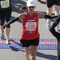 Laura Paz Photo 7
