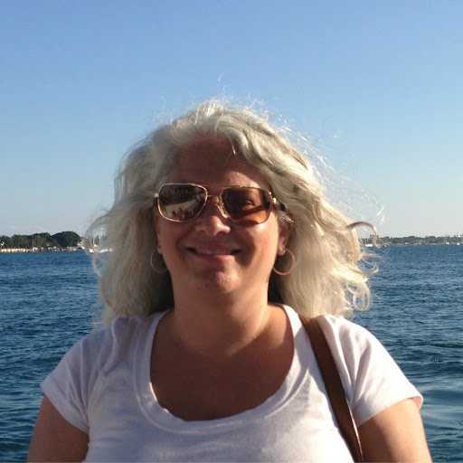 Lisa Friedman Photo 17