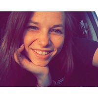 Emily Parrish Photo 9