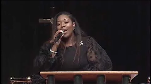 Latara Clark Photo 17