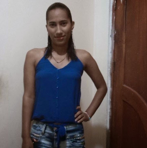 Jenny Perez Photo 10