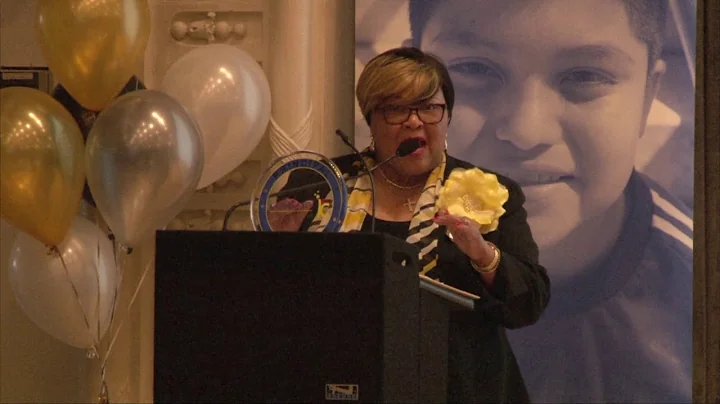 Deloris Brown Photo 30