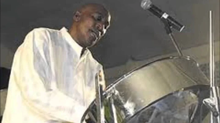 Earl Brooks Photo 35
