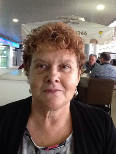 Joan Lawrence Photo 16