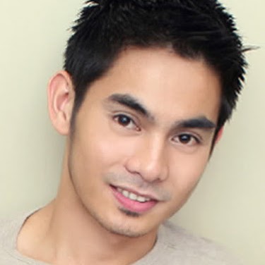 Xavier Valdez Photo 15