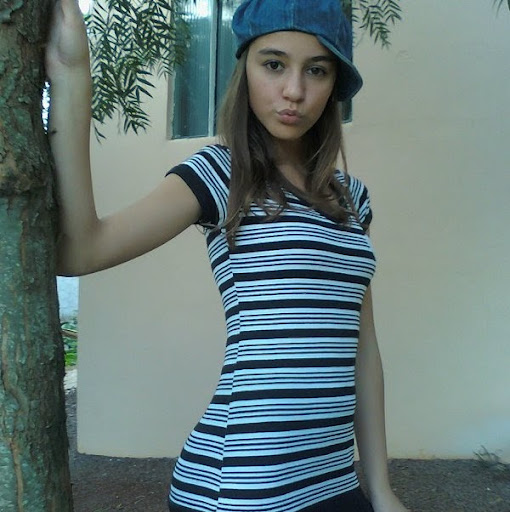 Amanda Reitz Photo 13