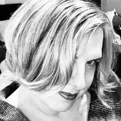 Linda Horvath Photo 12