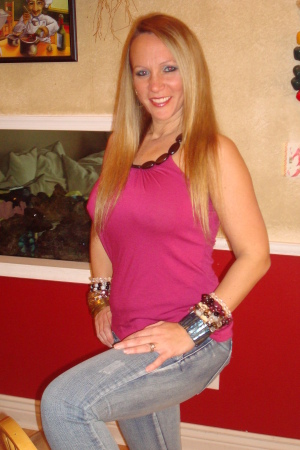 Tina Robinson Photo 21