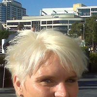 Jo Garland Photo 6