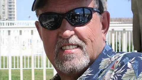 Ted Hudson Photo 33