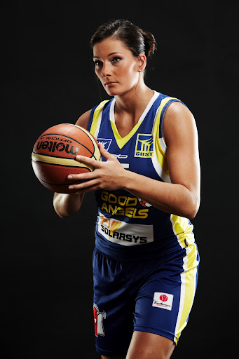 Erin Lawless Photo 11