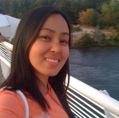 Cathy Rosales Photo 10