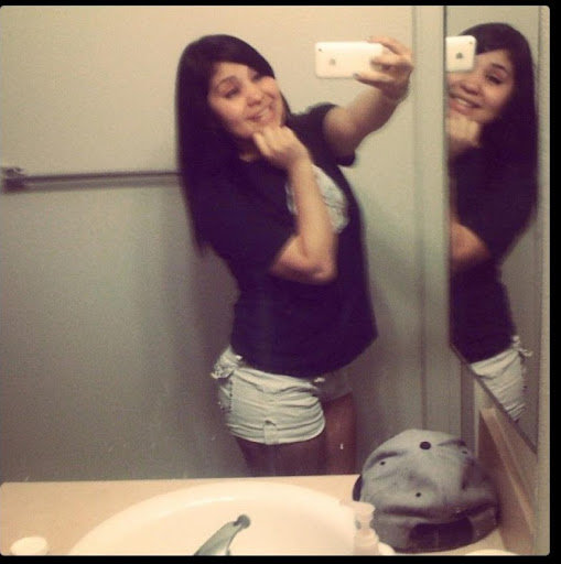Belinda Torres Photo 13