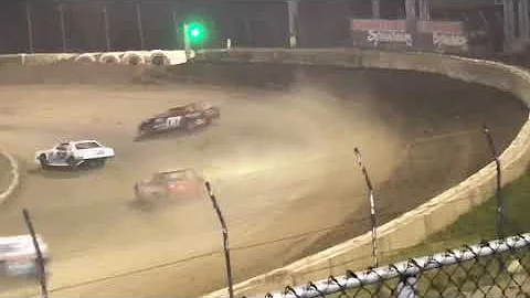 Kyle Barger Photo 26