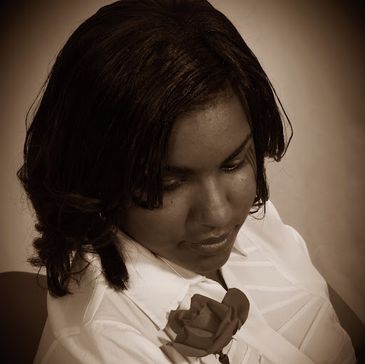 Erica Plunkett Photo 6