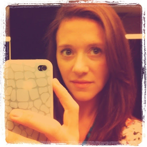 Elizabeth Robbins Photo 14