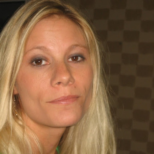 Lesley Roth Photo 7
