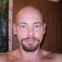Robert Macklin Photo 25