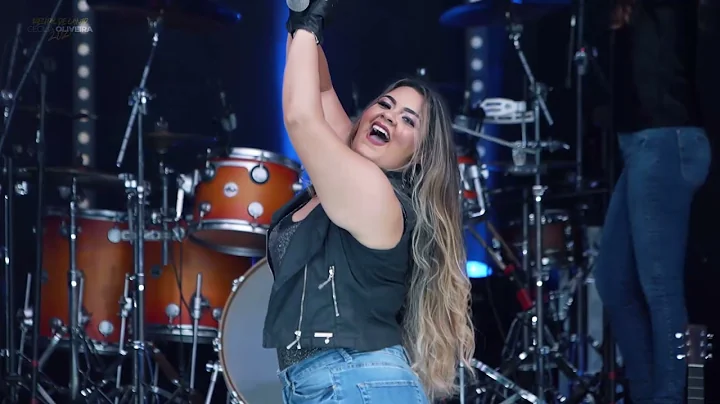 Cecilia Oliveira Photo 26
