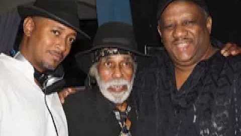 Winston Blake Photo 19