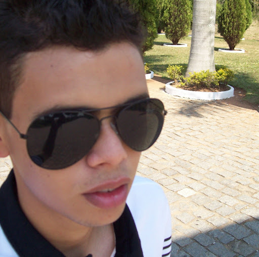 Carlos Cabral Photo 10