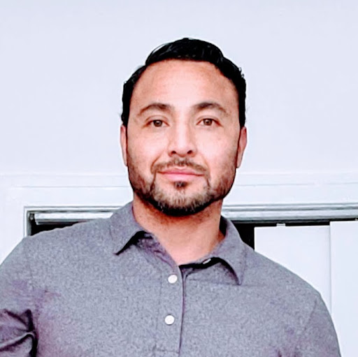 Jesse Torres Photo 14