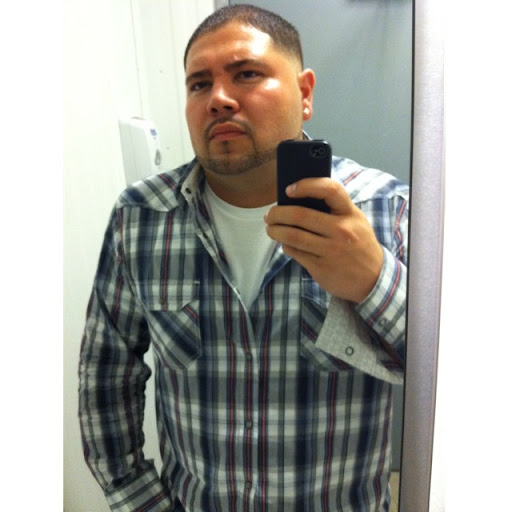 Rafael Torres Photo 17