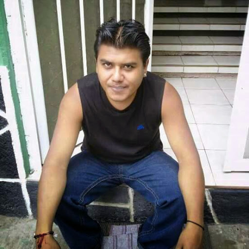 Armando Fuentes Photo 12
