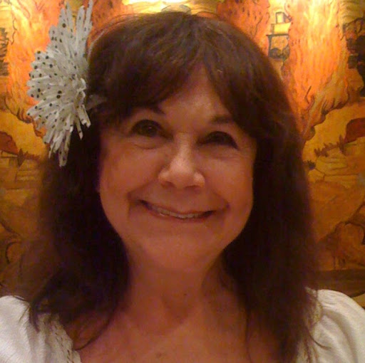 Lynne Foster Photo 12