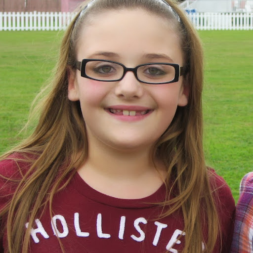 Lauren Hayes Photo 12