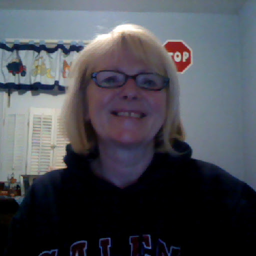 Paula Peterson Photo 17