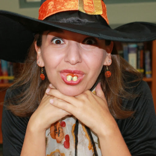 Lorena Mata Photo 12