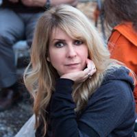 Pamela Swain Photo 1