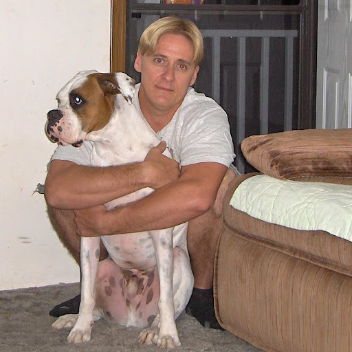 Ricky Wallace Photo 13