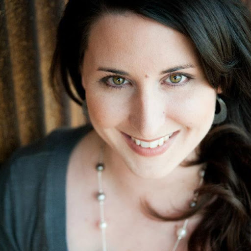 Holly Bollinger Photo 6