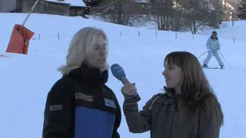 Anita Roth Photo 33