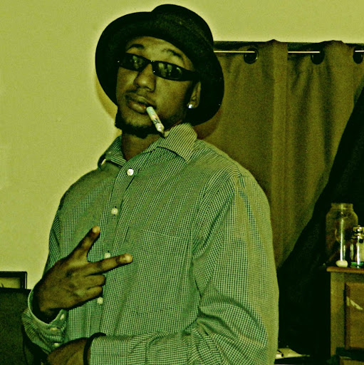 Orlando Lewis Photo 15
