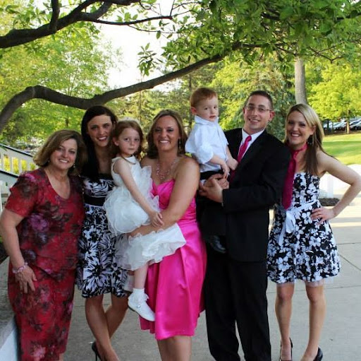 Kimberly Travis Photo 9